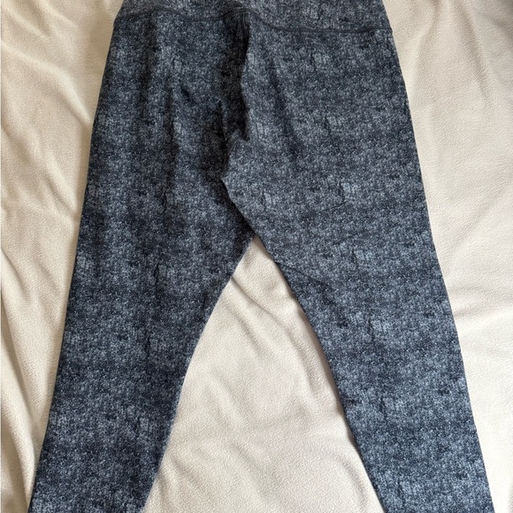 Peloton Cadent crop leggings size XL - Picture 2 of 3